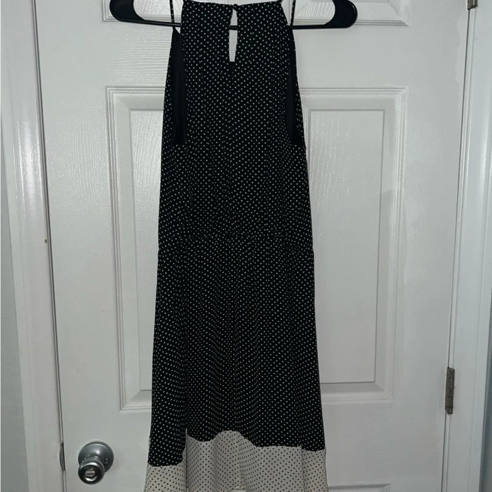 Dress - Picture 5 of 5